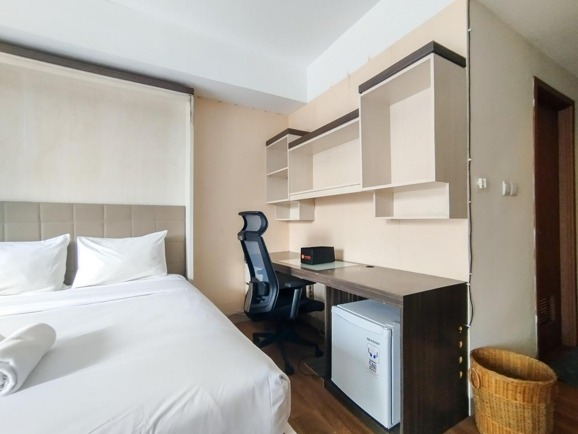 Simply And Comfy Studio Room Apartment Beverly Dago By Travelio Bandung Exteriér fotografie
